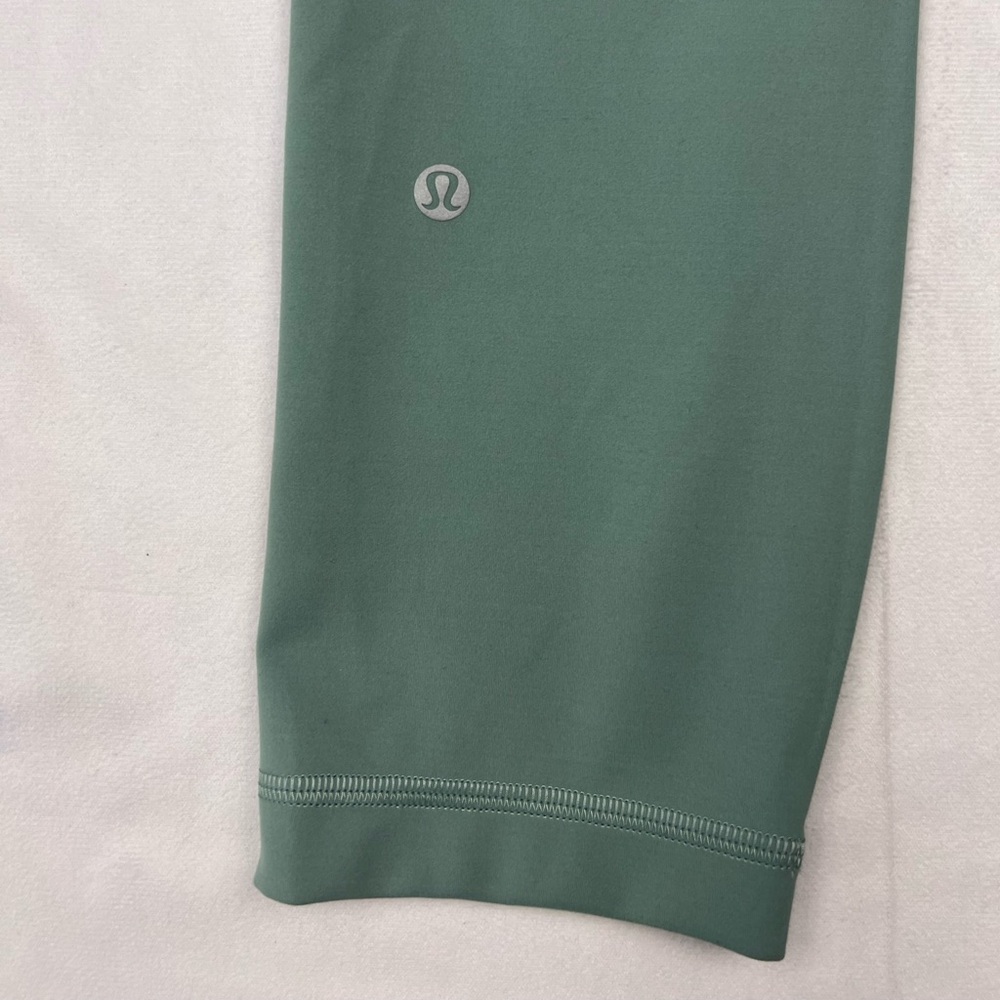 Lululemon Wunder Train Contour Fit High-Rise Crop 23" Misty Glade Size 8 - Picture 5 of 5
